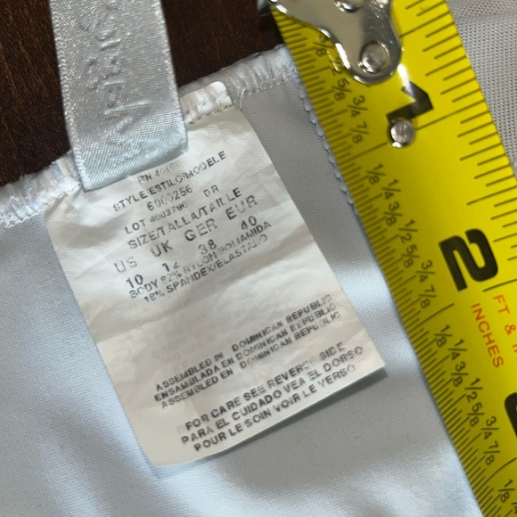 MajicSuit One Piece Swimsuit Size 10 - Picture 6 of 10